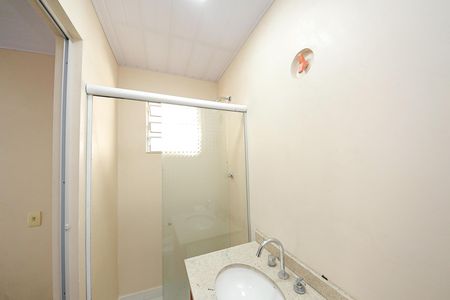 Casa para alugar com 25m², 1 quarto e sem vagaBanheiro