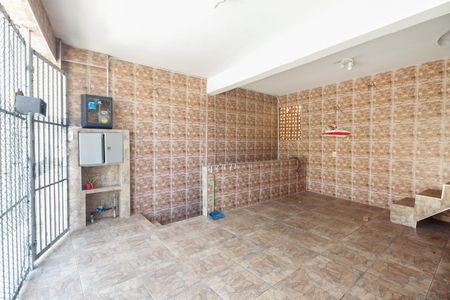 Casa à venda com 100m², 2 quartos e 2 vagasGaragem