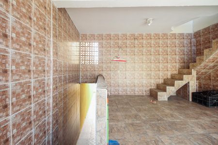 Casa à venda com 100m², 2 quartos e 2 vagasGaragem