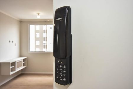 Apartamento à venda com 43m², 2 quartos e 1 vaga Apartamento à venda com 43m², 2 quartos e 1 vagaFechadura Eletrônica