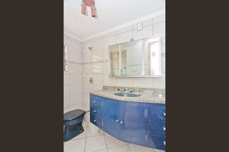 Casa à venda com 200m², 3 quartos e 1 vagaCasa 3 - banheiro