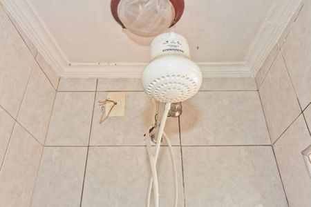 Casa à venda com 200m², 3 quartos e 1 vagaCasa 3 - banheiro