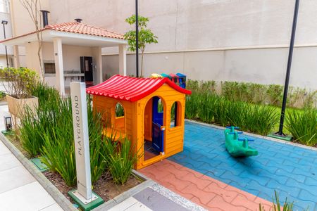 Apartamento para alugar com 34m², 2 quartos e sem vagaÁrea comum - Playground