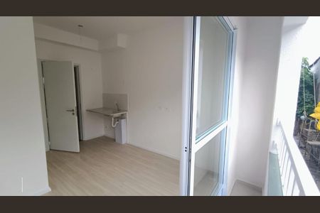 Studio à venda com 17m², 1 quarto e sem vaga Studio à venda com 17m², 1 quarto e sem vagaFoto 03