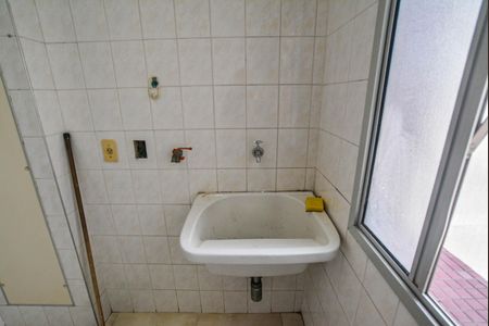 Apartamento à venda com 80m², 3 quartos e 1 vagaÁrea de Serviço
