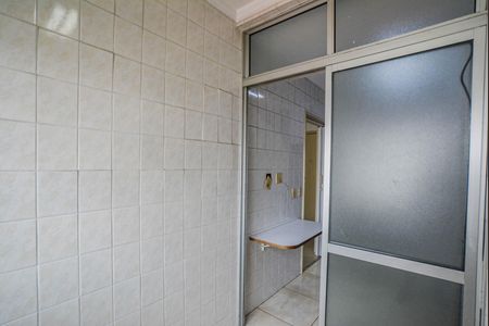 Apartamento à venda com 80m², 3 quartos e 1 vagaÁrea de Serviço