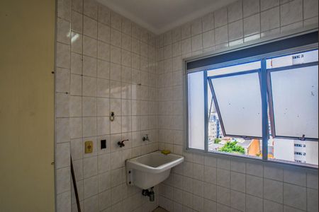 Apartamento à venda com 80m², 3 quartos e 1 vagaÁrea de Serviço