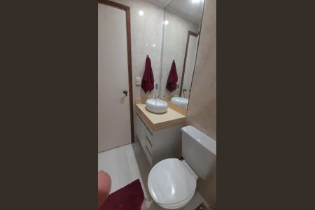 Casa de condomínio à venda com 100m², 3 quartos e 1 vagaBanheiro 1