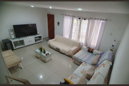 Casa de condomínio à venda com 100m², 3 quartos e 1 vagaSala