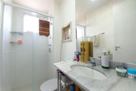 Apartamento à venda com 80m², 3 quartos e 2 vagasBanheiro da Suíte