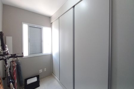 Apartamento à venda com 80m², 3 quartos e 2 vagasQuarto 2
