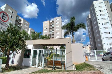 Apartamento à venda com 80m², 3 quartos e 2 vagasFachada e Portaria