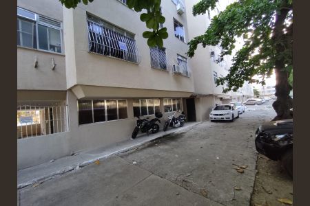 Apartamento para alugar com 55m², 2 quartos e 1 vagaÁrea comum