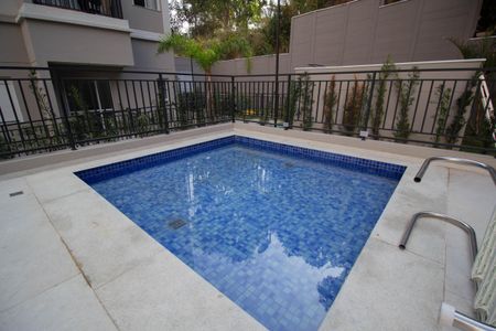 Apartamento para alugar com 35m², 2 quartos e sem vagaÁrea comum - Piscina
