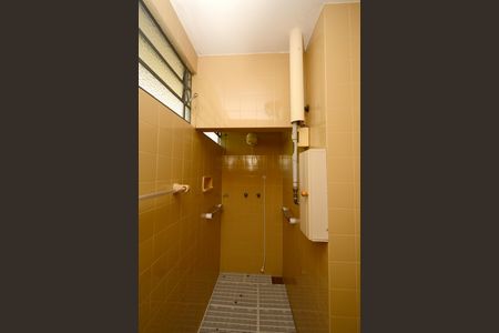 Casa à venda com 450m², 3 quartos e 3 vagasBanheiro da Suíte