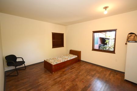 Casa à venda com 450m², 3 quartos e 3 vagasQuarto 2