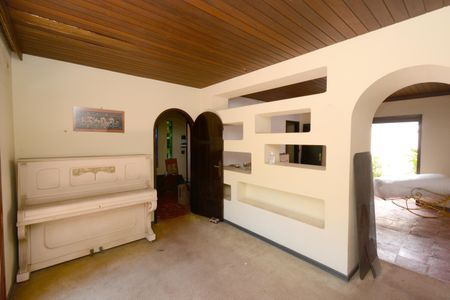 Casa à venda com 450m², 3 quartos e 3 vagasSala 2