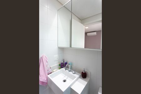 Apartamento à venda com 90m², 2 quartos e 2 vagasBanheiro da Suíte 1