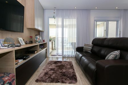 Apartamento à venda com 90m², 2 quartos e 2 vagasSala