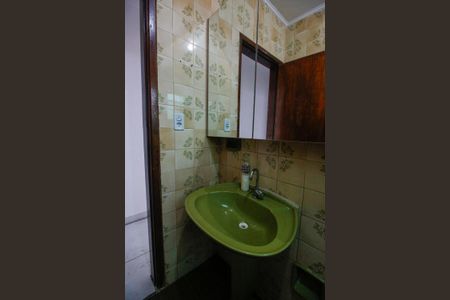 Casa à venda com 125m², 2 quartos e 2 vagasBanheiro