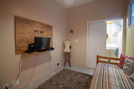 Apartamento à venda com 36m², 1 quarto e sem vaga Apartamento à venda com 36m², 1 quarto e sem vagaSala