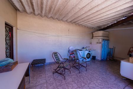 Casa à venda com 170m², 3 quartos e 6 vagas Casa à venda com 170m², 3 quartos e 6 vagasÁrea de Serviço