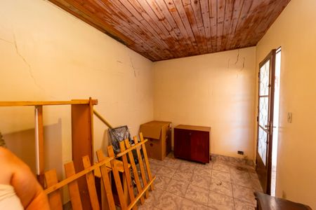 Casa à venda com 170m², 3 quartos e 6 vagas Casa à venda com 170m², 3 quartos e 6 vagasQuarto 3