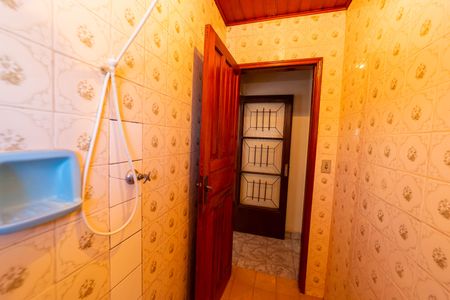 Casa à venda com 170m², 3 quartos e 6 vagas Casa à venda com 170m², 3 quartos e 6 vagasBanheiro