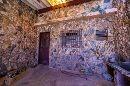 Casa à venda com 170m², 3 quartos e 6 vagas Casa à venda com 170m², 3 quartos e 6 vagasEdícula