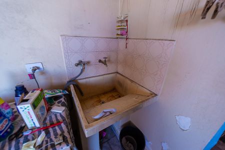 Casa à venda com 170m², 3 quartos e 6 vagas Casa à venda com 170m², 3 quartos e 6 vagasÁrea de Serviço