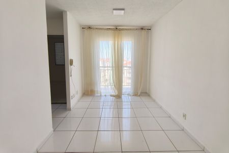 Sala de apartamento para alugar com 2 quartos, 49m² em Vila Marieta, Campinas