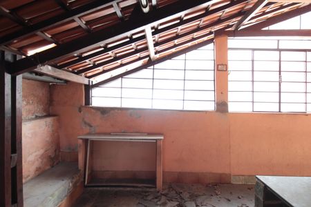 Casa à venda com 360m², 5 quartos e 2 vagasÁrea de Serviço