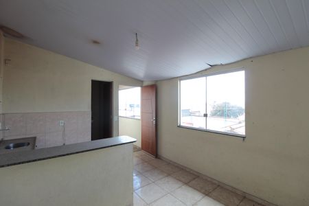Casa à venda com 360m², 5 quartos e 2 vagasCasa dos Fundos | Sala e Cozinha