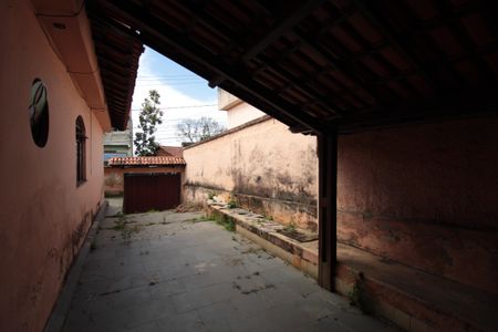 Casa à venda com 360m², 5 quartos e 2 vagasGaragem