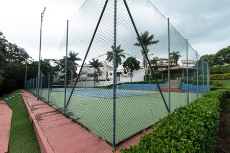 Casa de condomínio para alugar com 323m², 3 quartos e 4 vagas Casa de condomínio para alugar com 323m², 3 quartos e 4 vagasÁrea comum - Quadra