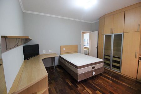 Casa de condomínio para alugar com 323m², 3 quartos e 4 vagas Casa de condomínio para alugar com 323m², 3 quartos e 4 vagasSuíte 1