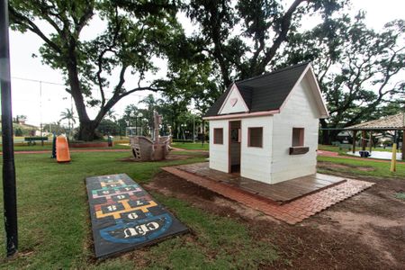 Casa de condomínio para alugar com 323m², 3 quartos e 4 vagas Casa de condomínio para alugar com 323m², 3 quartos e 4 vagasÁrea comum - Playground