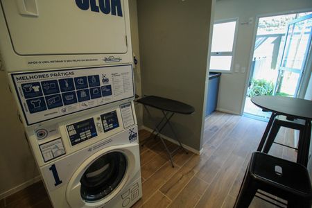 Apartamento à venda com 34m², 2 quartos e sem vagaÁrea comum