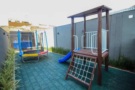 Apartamento à venda com 34m², 2 quartos e sem vagaÁrea comum