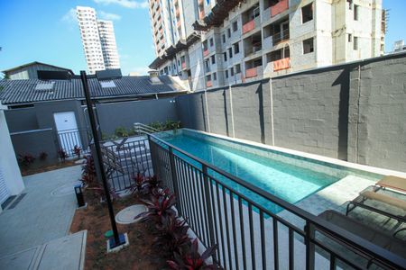 Apartamento à venda com 34m², 2 quartos e sem vagaÁrea comum