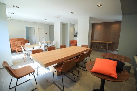 Apartamento à venda com 34m², 2 quartos e sem vagaÁrea comum