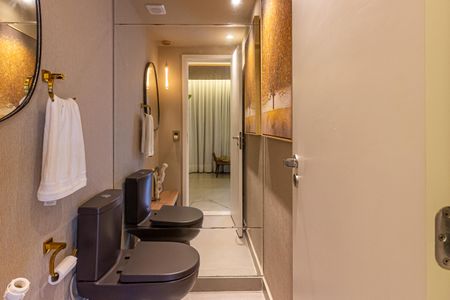 Apartamento à venda com 84m², 2 quartos e 2 vagasLavabo