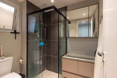 Apartamento à venda com 84m², 2 quartos e 2 vagasSuíte 2 Banheiro