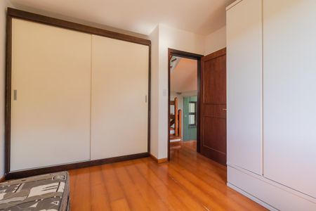 Casa à venda com 193m², 3 quartos e 2 vagasQuarto 1