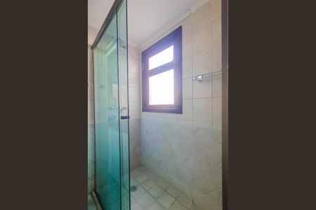 Casa à venda com 193m², 3 quartos e 2 vagasBanheiro