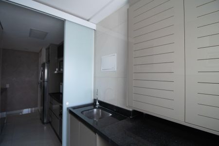 Apartamento para alugar com 62m², 3 quartos e 1 vaga Apartamento para alugar com 62m², 3 quartos e 1 vagaCozinha e Área de Serviço