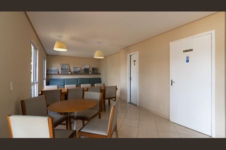 Apartamento para alugar com 46m², 2 quartos e 1 vagaÁrea comum - Salão de festas