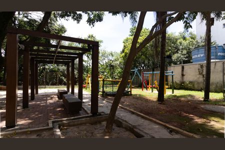 Apartamento para alugar com 46m², 2 quartos e 1 vagaÁrea comum - Playground