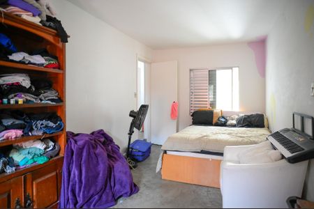 Casa à venda com 300m², 4 quartos e 6 vagasQuarto 3 - Suite