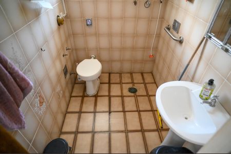 Casa à venda com 300m², 4 quartos e 6 vagasBanheiro do Quarto 2 Suite